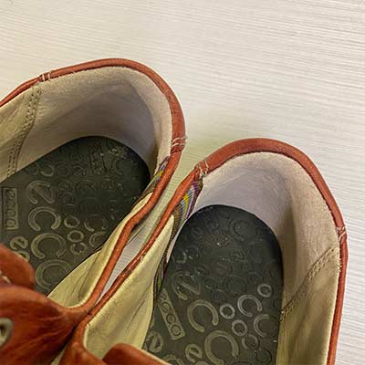 Восстановленные задники на обуви